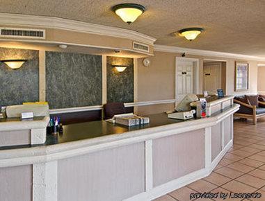 Travelodge By Wyndham North Richland Hills/dallas/ft Worth 2*