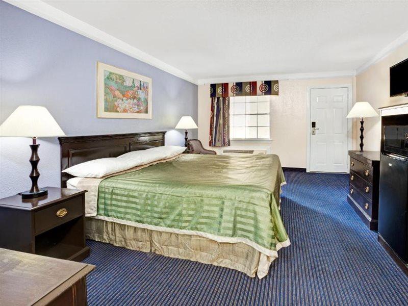 Travelodge By Wyndham North Richland Hills/dallas/ft Worth Hotel North Richland Hills