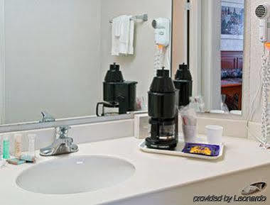 Hotel Travelodge By Wyndham North Richland Hills/dallas/ft Worth 2*